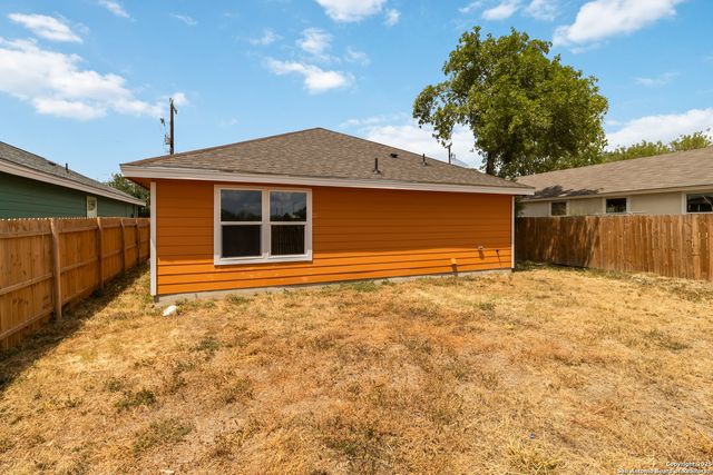 10214 Renova, San Antonio, TX 78214