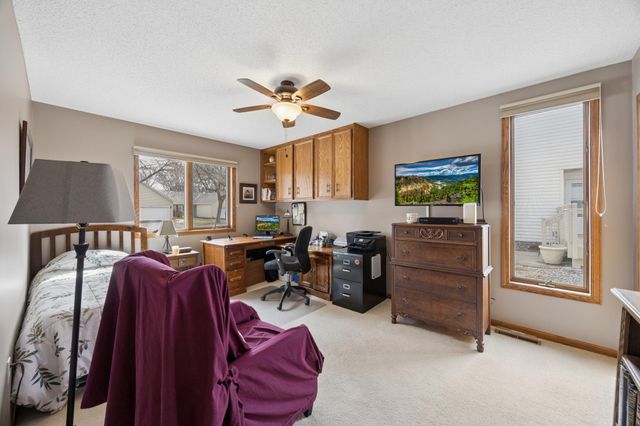 2679 Lake Court Circle, Mounds View, MN 55112