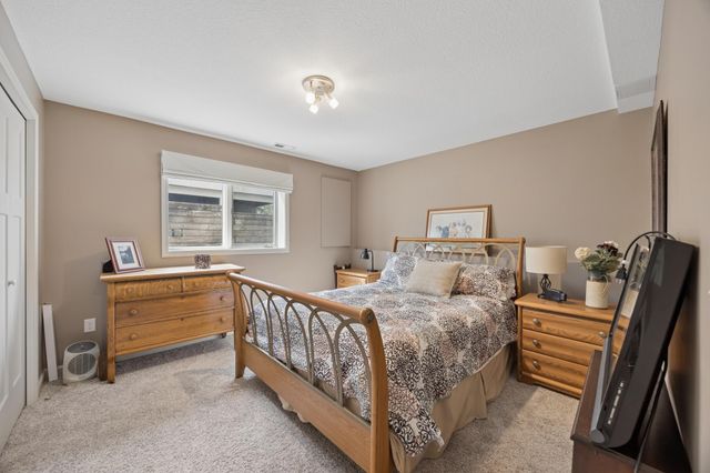 2679 Lake Court Circle, Mounds View, MN 55112