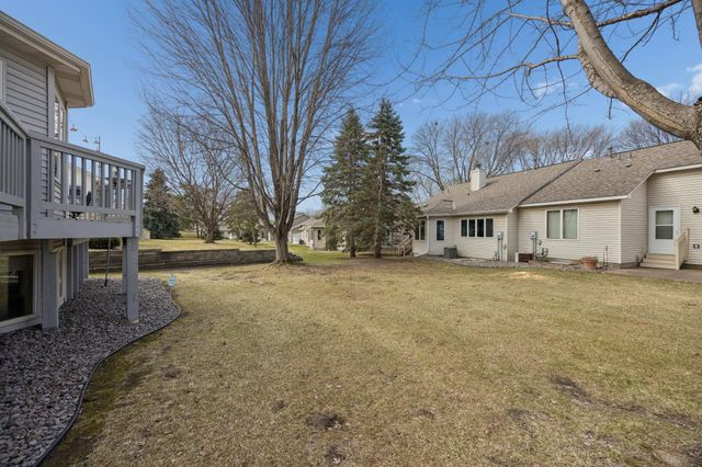 2679 Lake Court Circle, Mounds View, MN 55112