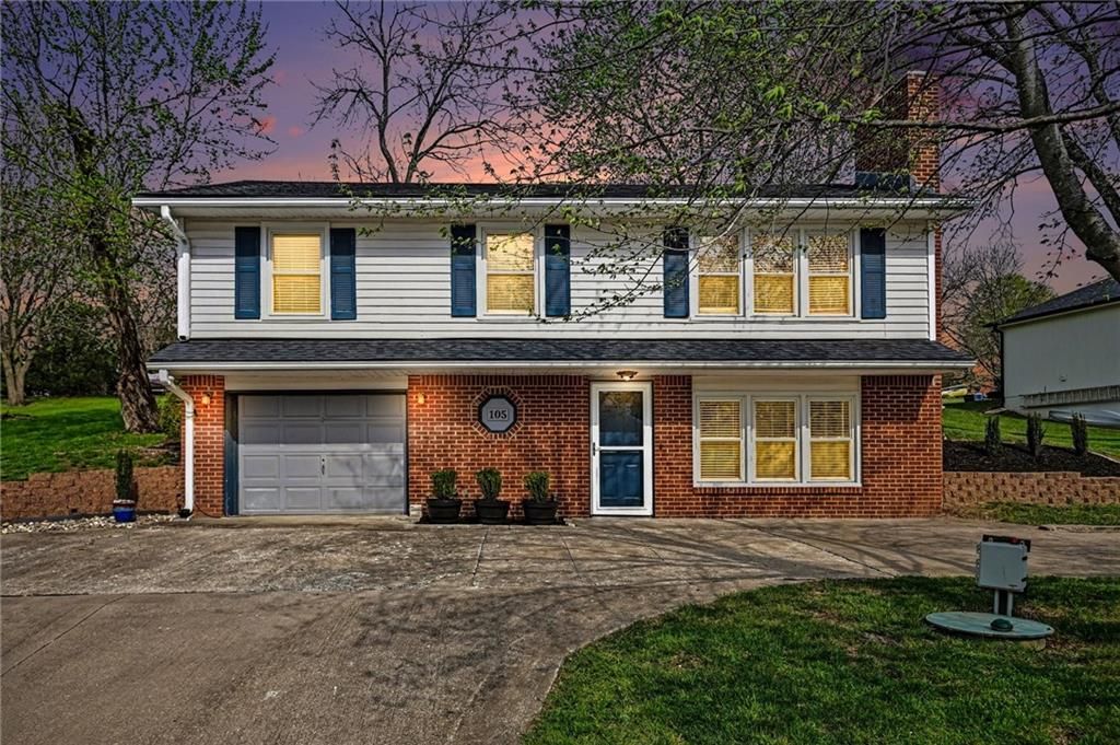 105 BEACH Drive, Lake Tapawingo, MO 64015