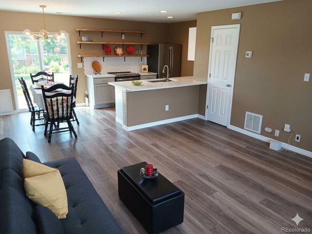 10021 Hudson Court, Denver, CO 80229