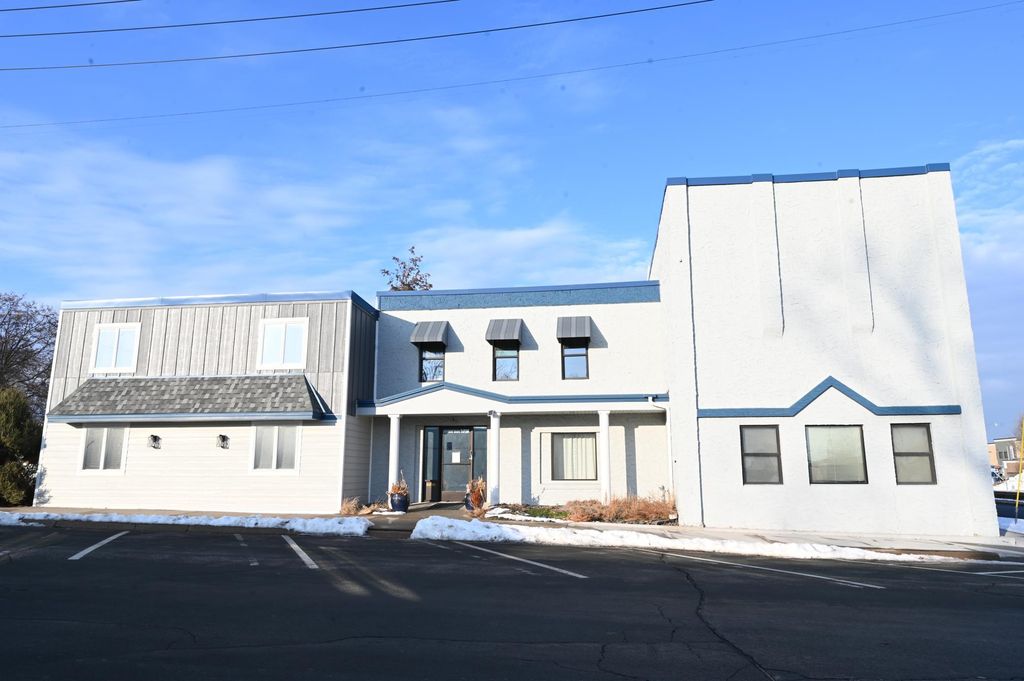 206 Scott Street S, Shakopee, MN 55379 — photo 2