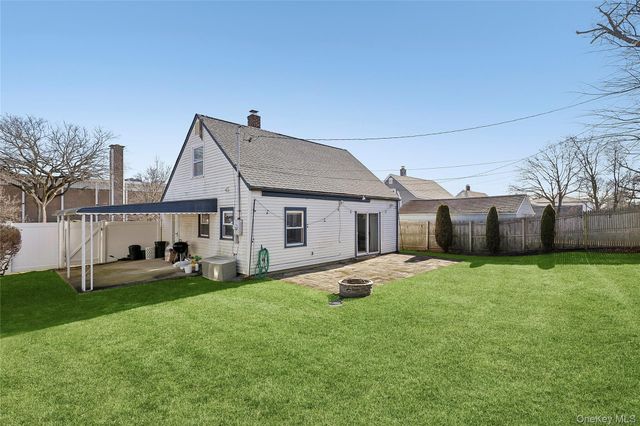 22 Shelter Lane, Levittown, NY 11756