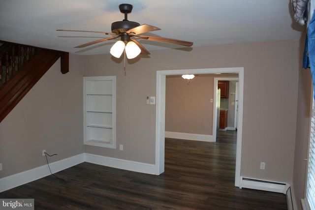 808 N WHITFORD RD, Exton, PA 19341