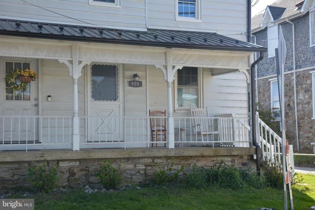 808 N WHITFORD RD, Exton, PA 19341