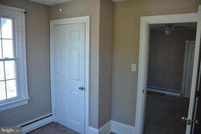 808 N WHITFORD RD, Exton, PA 19341