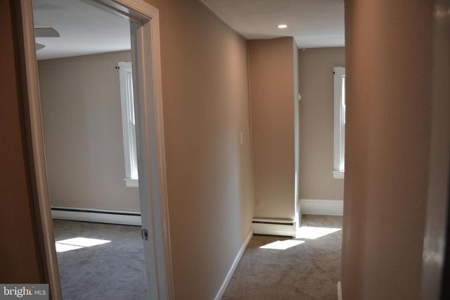 808 N WHITFORD RD, Exton, PA 19341