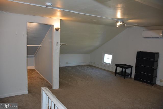 808 N WHITFORD RD, Exton, PA 19341