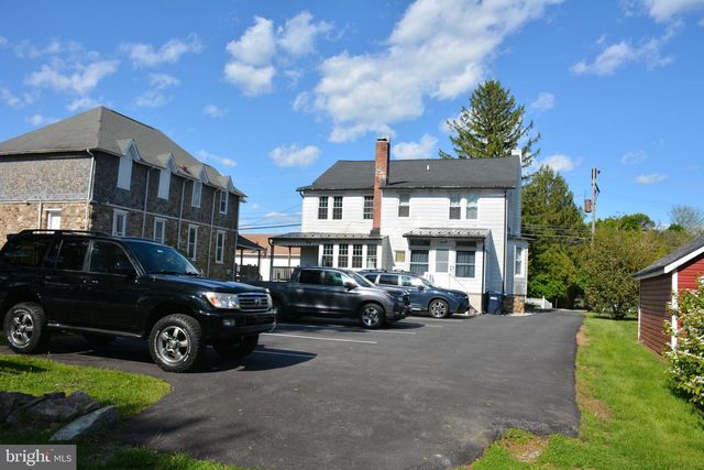 808 N WHITFORD RD, Exton, PA 19341
