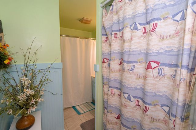 1715 Sterling Drive, South Bend, IN 46635
