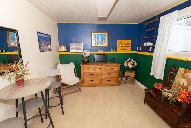 1715 Sterling Drive, South Bend, IN 46635
