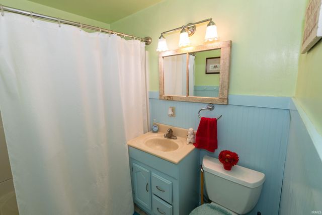 1715 Sterling Drive, South Bend, IN 46635