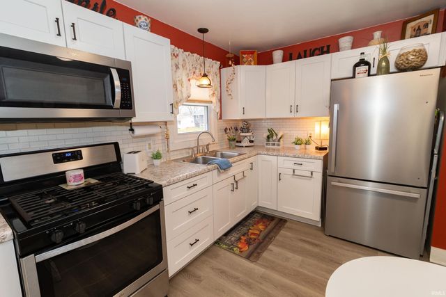 1715 Sterling Drive, South Bend, IN 46635