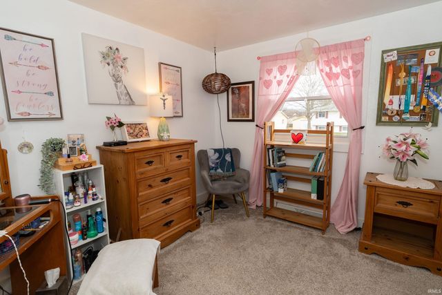 1715 Sterling Drive, South Bend, IN 46635