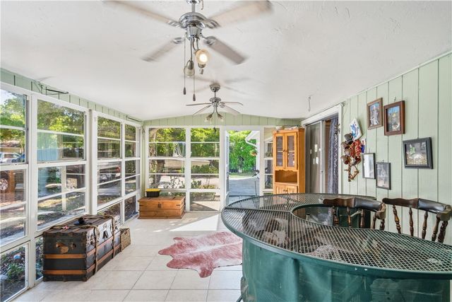 1850 25th Avenue, Vero Beach, FL 32960