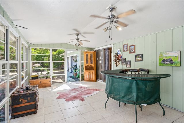 1850 25th Avenue, Vero Beach, FL 32960