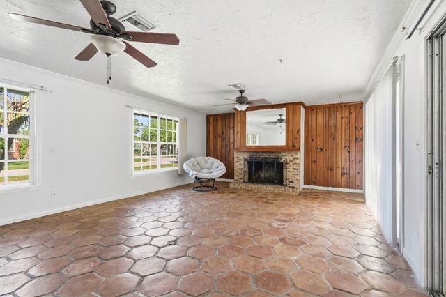 1850 25th Avenue, Vero Beach, FL 32960