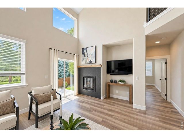 915 Snowy Plain Rd, Fort Collins, CO 80525