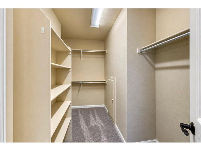 915 Snowy Plain Rd, Fort Collins, CO 80525