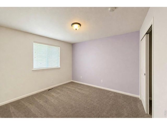 915 Snowy Plain Rd, Fort Collins, CO 80525