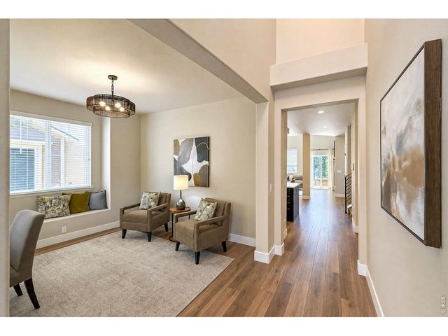 915 Snowy Plain Rd, Fort Collins, CO 80525
