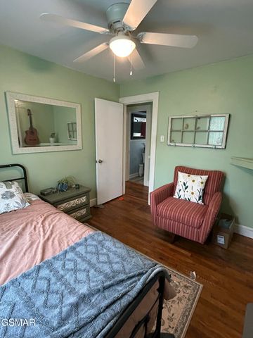 946 E Moody Avenue, Knoxville, TN 37920