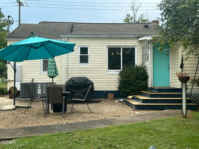 946 E Moody Avenue, Knoxville, TN 37920