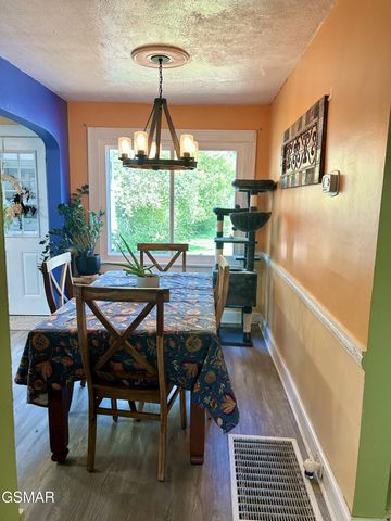 946 E Moody Avenue, Knoxville, TN 37920