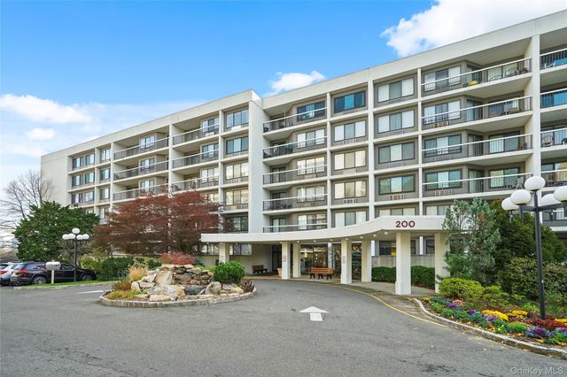 200 High Point PH6, Hartsdale, NY 10530