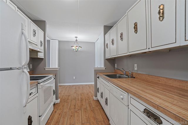 200 High Point PH6, Hartsdale, NY 10530