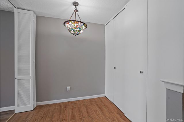 200 High Point PH6, Hartsdale, NY 10530