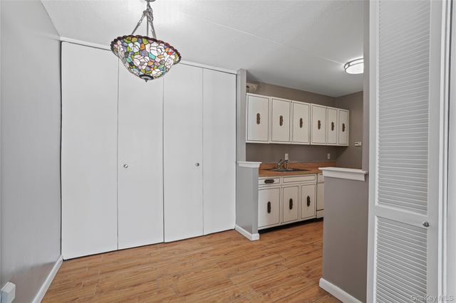 200 High Point PH6, Hartsdale, NY 10530
