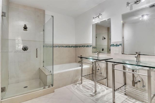 11321 NW 84th St, Doral, FL 33178