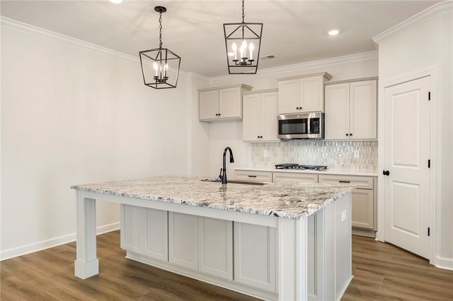 114 Lakeside Drive, Anderson, SC 29621