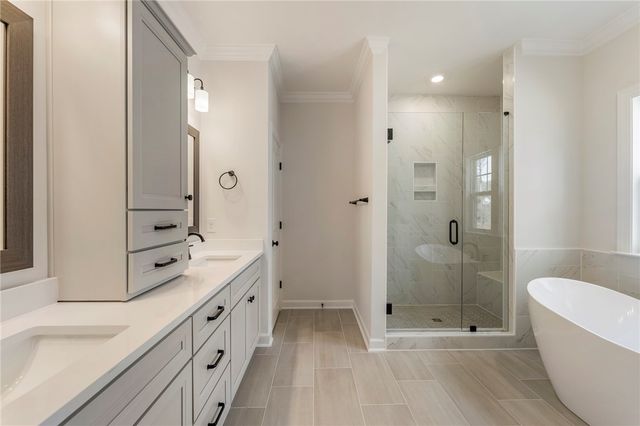 114 Lakeside Drive, Anderson, SC 29621