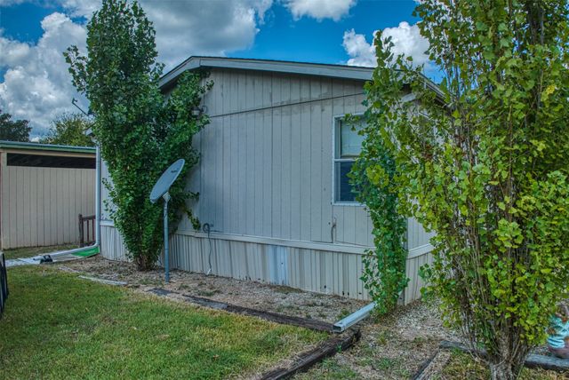 385 County Road 161, Streetman, TX 75859