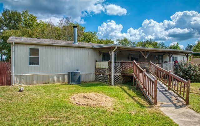 385 County Road 161, Streetman, TX 75859