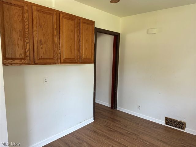 815 Detroit Avenue, Youngstown, OH 44502