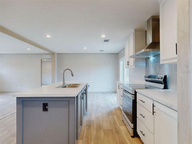 7700 WHITE SANDS AVENUE, Keystone Heights, FL 32656