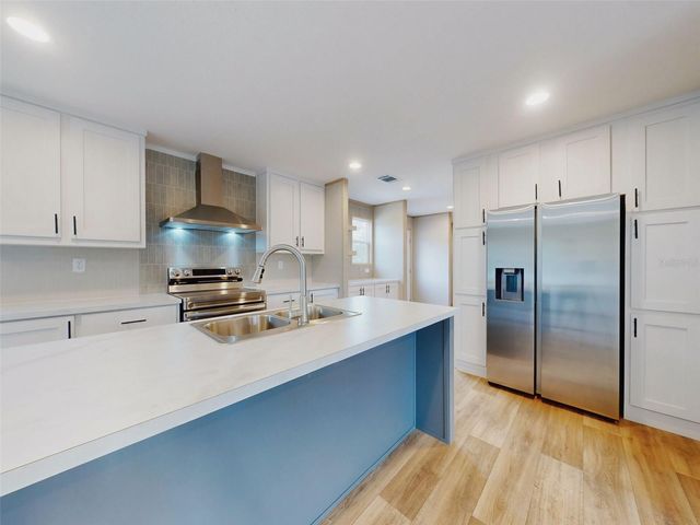 7700 WHITE SANDS AVENUE, Keystone Heights, FL 32656