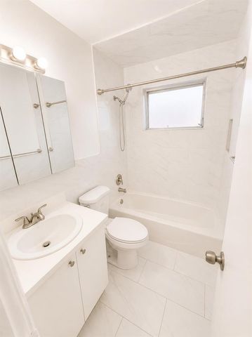3615 Polk Street, Hollywood, FL 33021