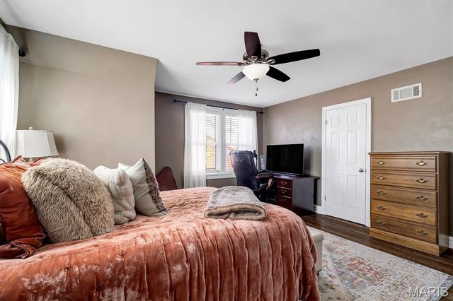 5753 Lindenwood Avenue, St Louis, MO 63109
