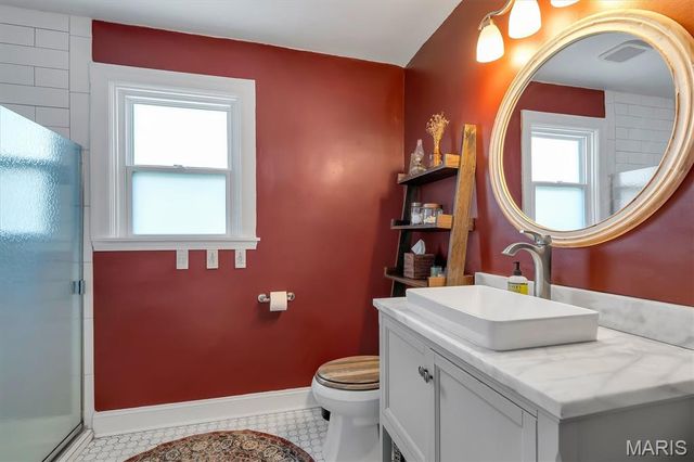5753 Lindenwood Avenue, St Louis, MO 63109