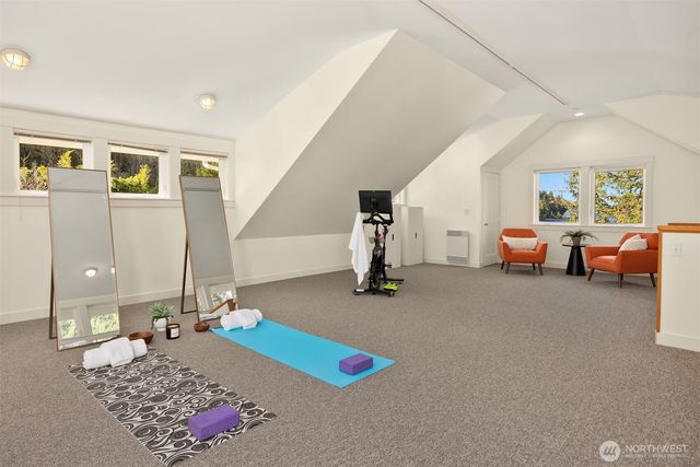 10478 Arrow Point Drive NE, Bainbridge Island, WA 98110