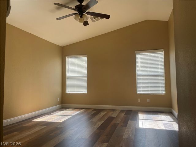 7905 Hollow Pine Street, Las Vegas, NV 89143