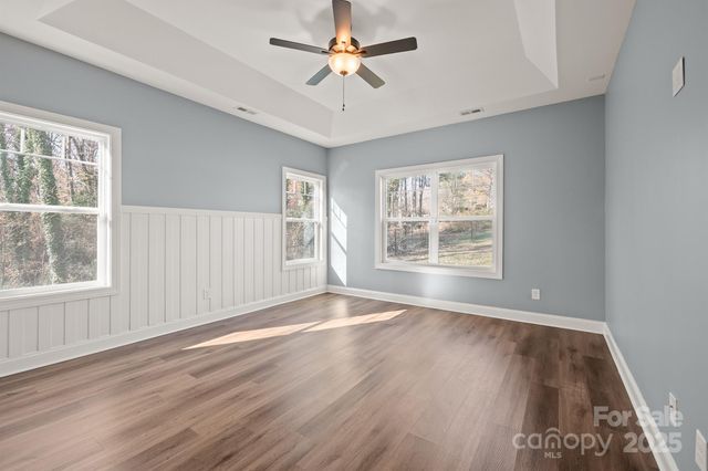 915 Brookwood Court, Statesville, NC 28677