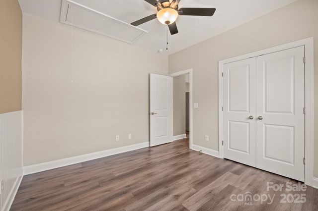 915 Brookwood Court, Statesville, NC 28677