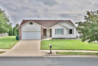115 E School Road, Cottage Grove, WI 53527