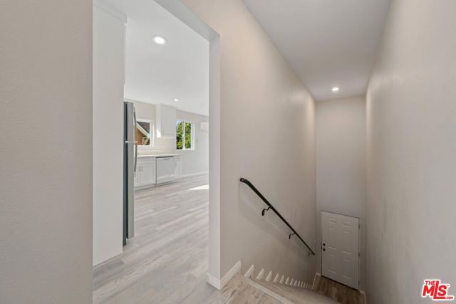 324 W 51st Street, Los Angeles, CA 90037